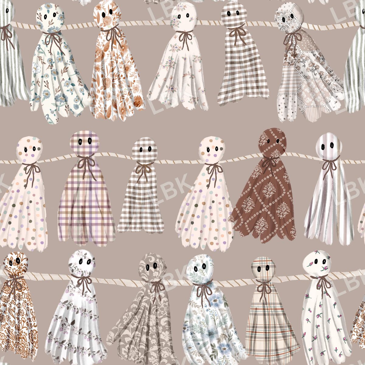 Cottage ghost garland tan